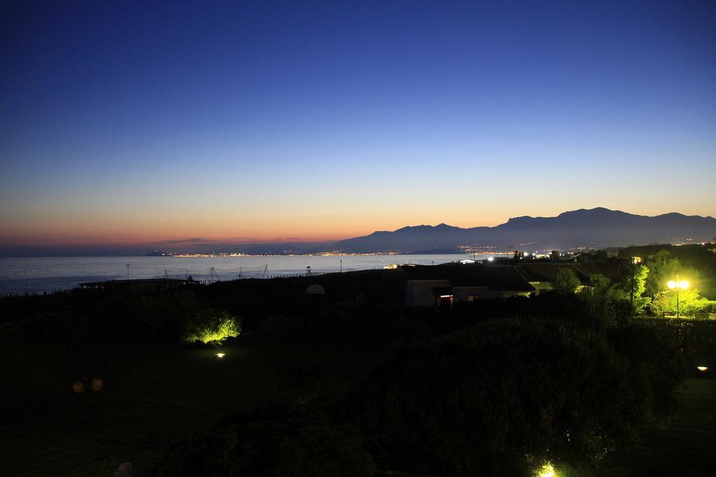 Hotel Della Baia Baia Domizia Exteriér fotografie